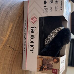 Isotoner Women’s Black Slippers with Patterned Trim XL